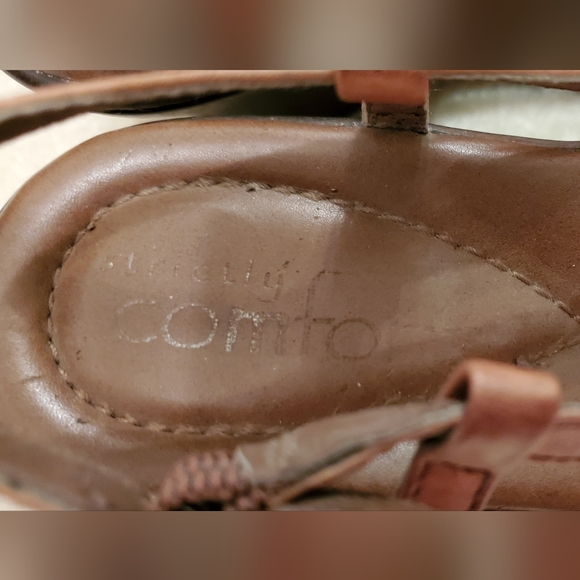 Wedge Heel Leather Open Weave by Strictly Comfort w/Original Box - Picture 10 of 15